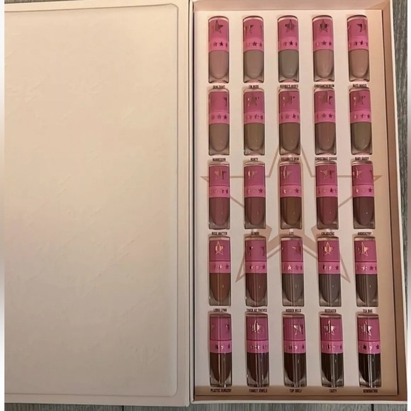 🌷Jeffree Star The Nude Liquid Lipstick Vault - Picture 3 of 7